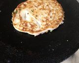 A picture of step 2 of Uttapam.