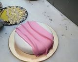 A picture of step 3 of Bridal shower cake.
