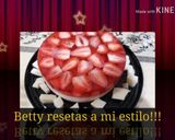 Foto del paso 4 de la receta: Gelatina de lechera con fresas encapsuladas!!!