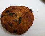 A picture of step 5 of Methi bajra vada.