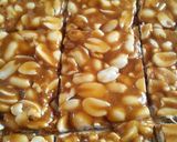 શીંગદાણા ની ચીકી(Peanut Chiki Recipe In Gujarati) રેસીપી સ્ટેપ4ફોટો
