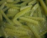 A picture of step 2 of Pizza friess.