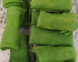 Foto langkah ke 3 dari resep Es Pisang Ijo.