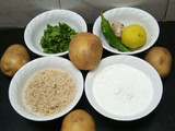 બટાકા ના ફરાળી ચીલા (Bataka Farali Chila Recipe In Gujarati)