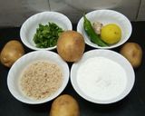 બટાકા ના ફરાળી ચીલા (Bataka Farali Chila Recipe In Gujarati) રેસીપી સ્ટેપ1ફોટો