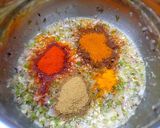 A picture of step 2 of Pressure cooker pav bhaji in 25 minutes.