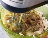 Foto langkah ke 2 dari resep Cireng Isi Ayam Suwir Pedas.