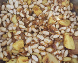 Foto del paso 6 de la receta: Alubias con sepia y panceta curada