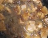 A picture of step 2 of Red spicy Chicken 65.