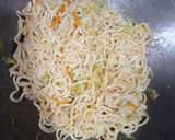 Foto langkah ke 17 dari resep Mie nyemek pedas.