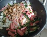 Foto del paso 6 de la receta: Salchichas guisadas con poblanos y champiñones 💕