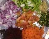 A picture of step 2 of Suji or dahi pizza.