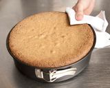 Liszt nélküli máktorta recept fázis 8 fotója