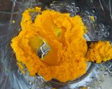 Foto langkah ke 1 dari resep Bolu Panggang Labu Kuning.