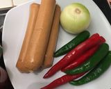 Foto langkah ke 1 dari resep Sosis Pedas Manis Kecap.