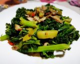 Foto del paso 7 de la receta: Col kale con verduritas y setas