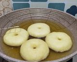 Foto langkah ke 5 dari resep Donat Menul Menul.