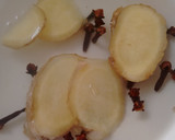 Foto del paso 2 de la receta: Bebida isotónica con Agua de Mar, jengibre, clavo de olor y azúcar de coco