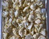 A picture of step 3 of Cauliflower with Olives and Parmesan.