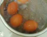 Foto langkah ke 3 dari resep Tahu telur kuah santan kuning.