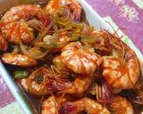 Foto langkah ke 8 dari resep Udang Goreng Mentega.
