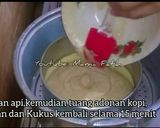 Foto langkah ke 5 dari resep Bolu Tiramisu Kukus.
