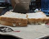 A picture of step 4 of Buffalo Chicken Sandwich.
