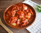 Foto del paso 6 de la receta: Bacalao fresco con tomate y pimientos
