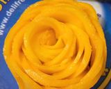 A picture of step 9 of Mango Mousse.