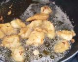 A picture of step 2 of Chicken chilli dry.
