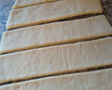 Foto del paso 3 de la receta: Mini Facturas Sin Hojaldre Súper Fácil🇦🇷🥐