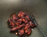 Foto langkah ke 4 dari resep Yangnyeom-tongdak (양념통닭) (Ayam Goreng Korea).