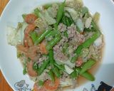 รูปขั้นตอนการทำที่ 4 ของ ผัดผักกุ้งแห้งหมูสับ