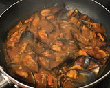 Foto del paso 6 de la receta: Mejillones en salsa brava