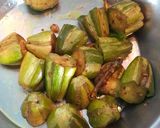 A picture of step 1 of Coconut with Pointed gourd Curry.