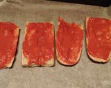 Foto del paso 2 de la receta: Pan pizza con Tomate frito casero🍅🥖🍕