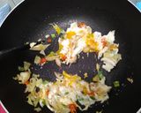 Foto langkah ke 3 dari resep Nasgor kari (edisi kilat).
