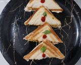 A picture of step 4 of Raw banana and potato Masala Sandwich.