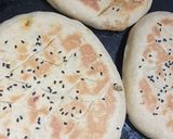 A picture of step 5 of Chicken naan.
