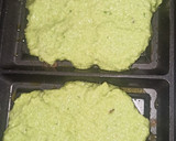 हैल्दी ग्रीन वॉफल (healthy green waffle recipe in Hindi) रेसिपी चरण 5 फोटो