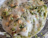 Foto del paso 8 de la receta: Garbanzos con calabacín en torti-tarta