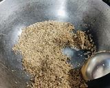 A picture of step 4 of Horse Gram Ladoo.