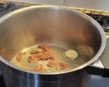 Foto del paso 1 de la receta: Arroz o risotto con jamón