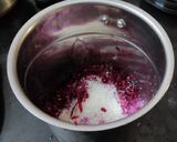 A picture of step 3 of Beetroot Carrot and Mint layer pudding.