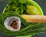 Foto langkah ke 1 dari resep Sayur asam Jakarta.