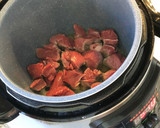 Foto del paso 1 de la receta: Guiso de estofado de ternera al aroma de anís con Olla GM modelo H