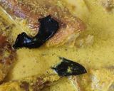 Gambar langkah 2 resipi Itik Salai Masak Lemak.