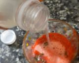 A picture of step 4 of Strawberry pomegranate mocktail.