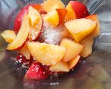 A picture of step 2 of Plum juice.