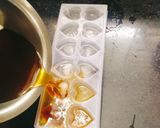 A picture of step 1 of Coffee ice cubes (Instant coffee).